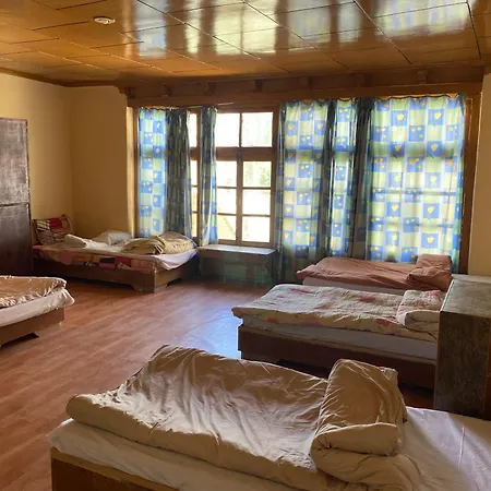 Zaltak Guest House And Hostel Leh Exterior photo